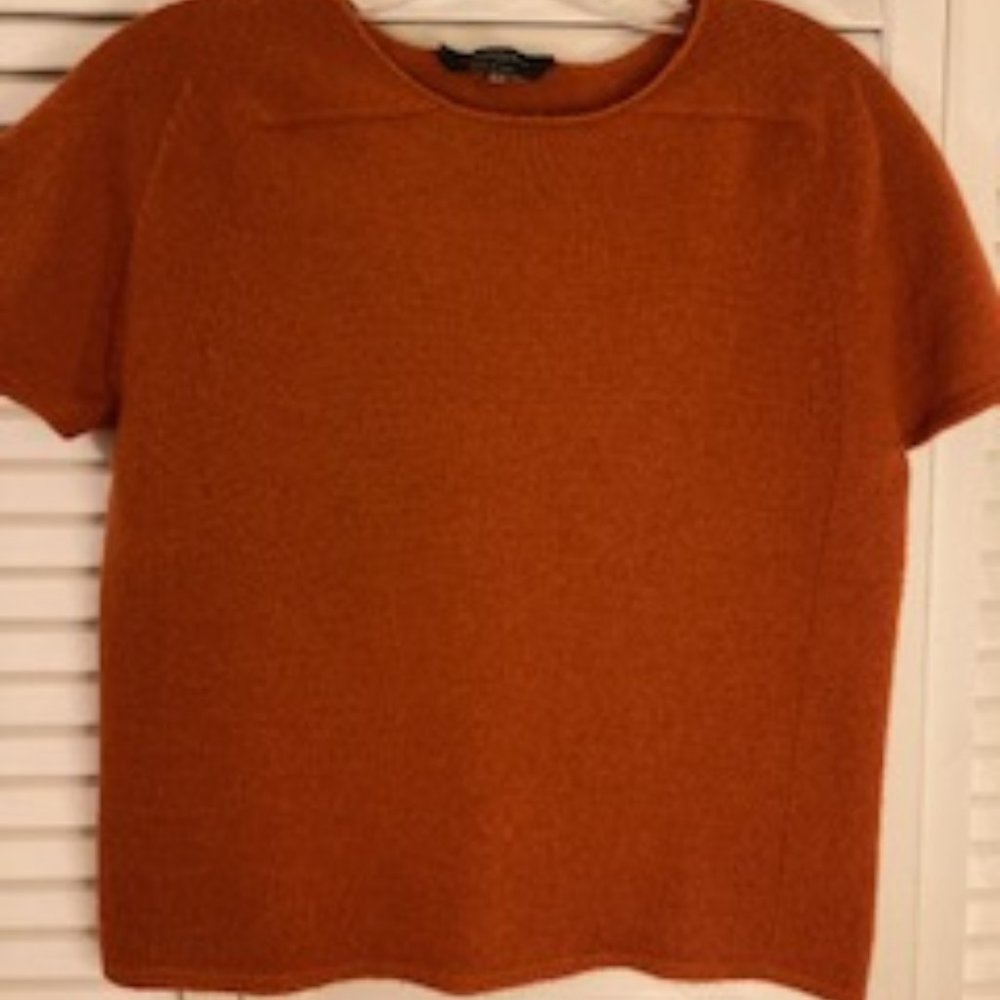 MaxMara pumpkin short Italian wool sweater top M